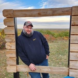 Meet your Posher, Robert